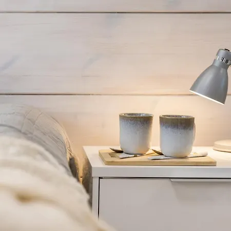 Live By Hilla * Levi