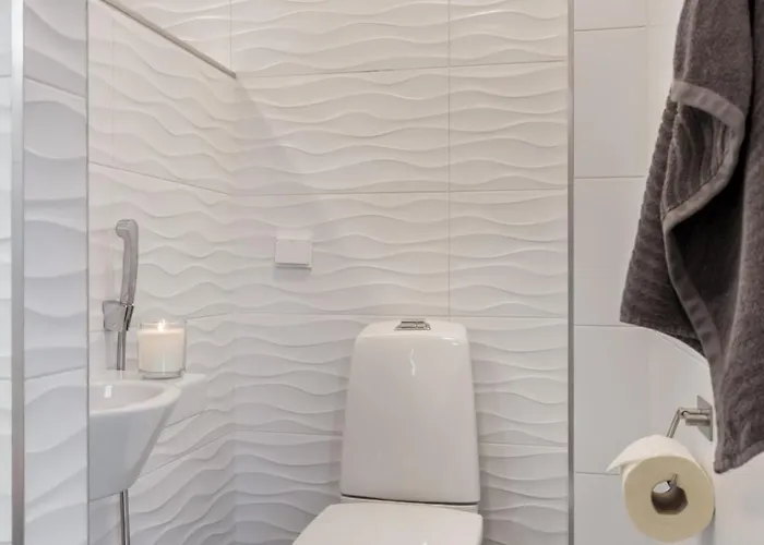 Live By Hilla * Levi